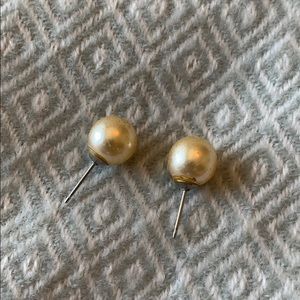Oversized pearl earrings
